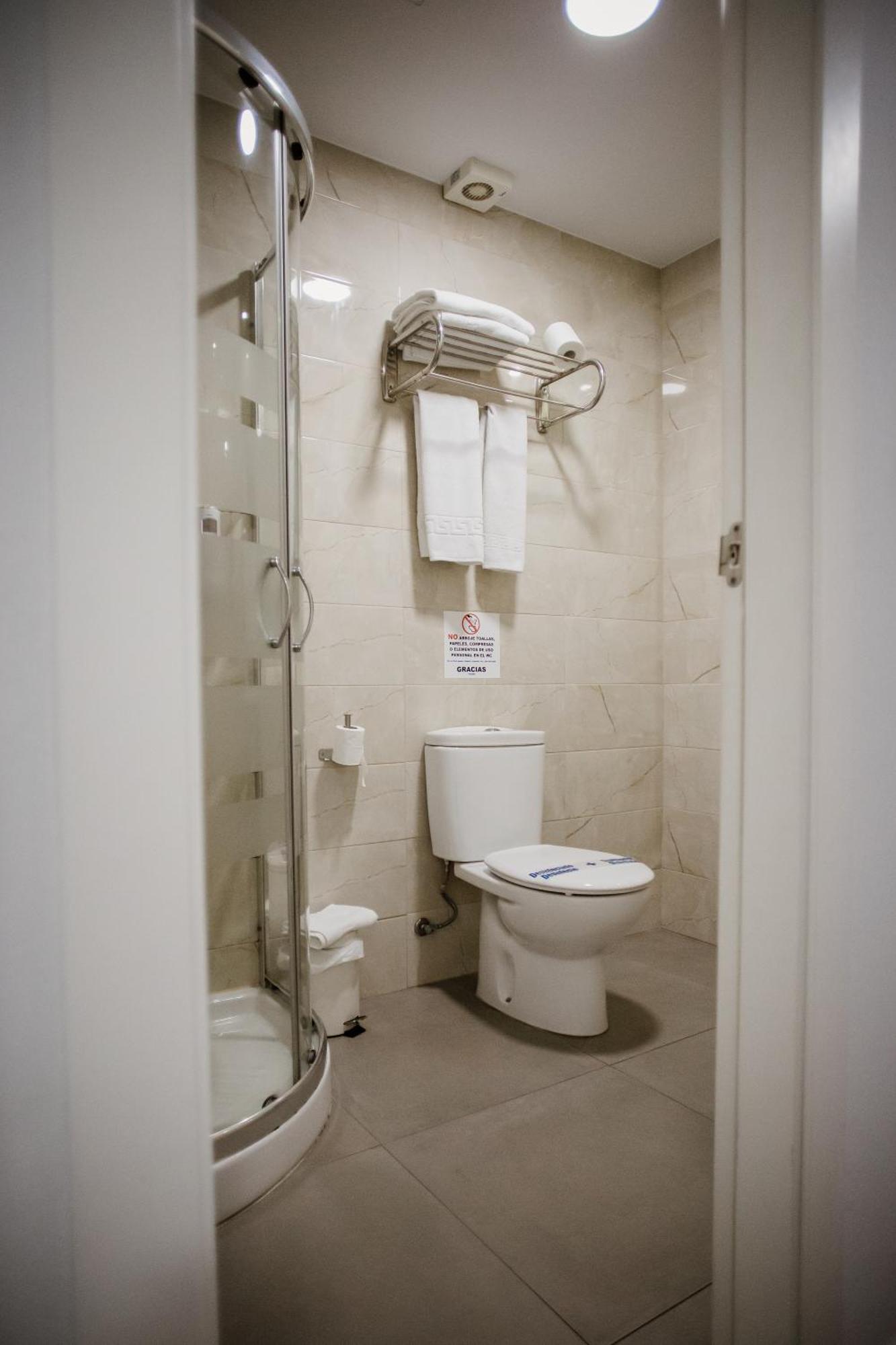 Apartamentos Turisticos Mastil 16 Málaga Exterior foto